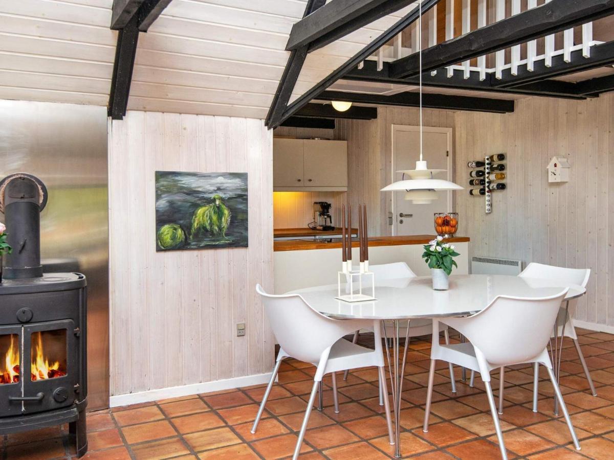 7 Person Holiday Home In R M Vesterhede Exteriér fotografie